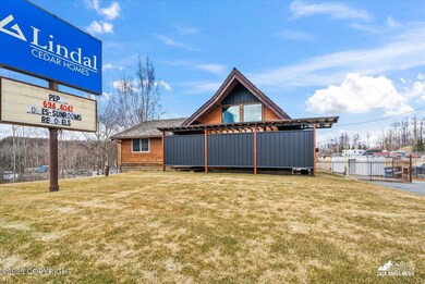003-10224eagleviewdr_ZHM_003