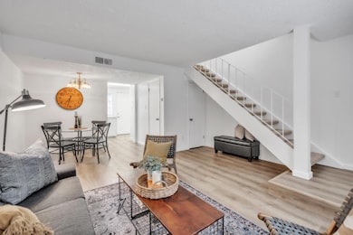 1912 Benita Dr unit 1, Rancho Cordova, CA 95670 - photo 2