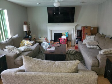 3901 Spring Garden Dr, Pearland, TX 77584 - photo 6