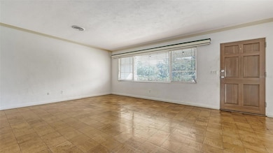 3857 Malec Cir, Sarasota, FL 34233 - photo 7