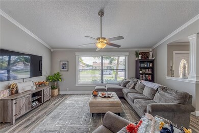 9203 Edgemont Ln, Boca Raton, FL 33434 - photo 4