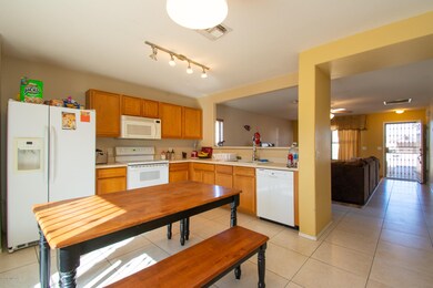 JEM_0874 (1)