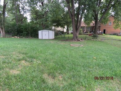 10901 W 72nd Terrace, Shawnee, KS 66203 - photo 5