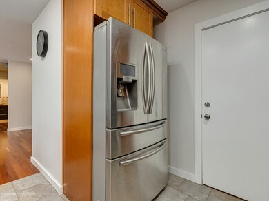 550 Chase Dr unit 14, Clarendon Hills, IL 60514 - photo 4