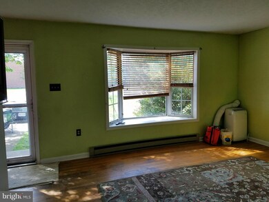 401 Buckingham Dr, Stephens City, VA 22655 - photo 4