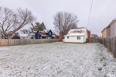 1415 W 16th St, Davenport, IA 52804 - photo 4