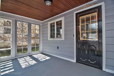 301 Grant St, Olyphant, PA 18447 - photo 3