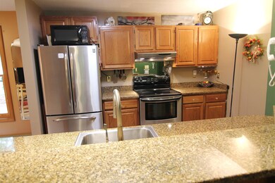 55 Riverfront Dr unit 230, Woodstock, NH 03262 - photo 4