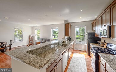 310 Katie Ln, Perkasie, PA 18944 - photo 3