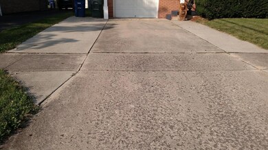 1383 Harlow Rd, Columbus, OH 43227 - photo 2