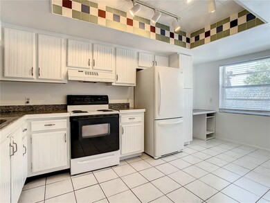 Kitchen with eat-in space