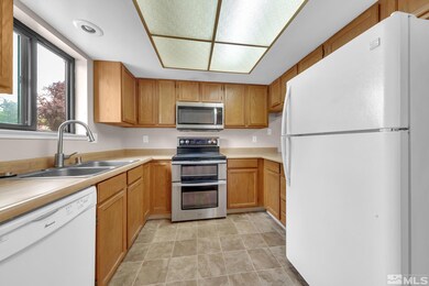 3176 N Truckee Ln, Sparks, NV 89434 - photo 2