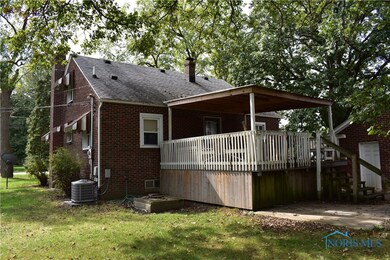 17x16 covered deck off back door.
