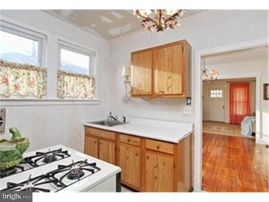 10 E Lakeview Ave, Oaklyn, NJ 08107 - photo 4