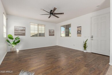 2460 N 73rd Ln, Phoenix, AZ 85035 - photo 7