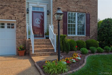 Low maintenance exterior!!!