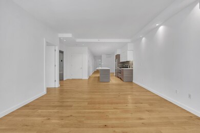 241 W 107th St unit 2, New York, NY 10025 - photo 2