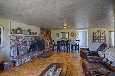 245 SE Fir Villa Rd, Dallas, OR 97338 - photo 6