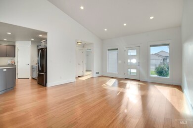 1577 Tamarack St, Fruitland, ID 83619 - photo 6