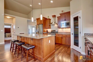 Kitchen-bartop