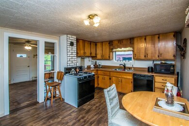 766 Union St, Littleton, NH 03561 - photo 4