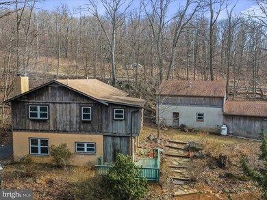 115 Old Log Rd, Linden, VA 22642 - photo 7