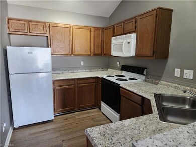 4102 King Edward Ct, Greensboro, NC 27455 - photo 4