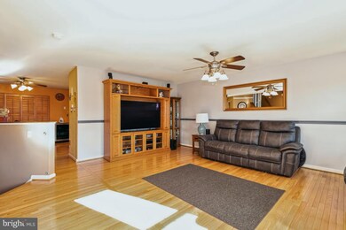 2758 Overlook Ct, Manchester, MD 21102 - photo 4