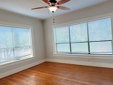 1201 W Gray St unit 3, Houston, TX 77019 - photo 2