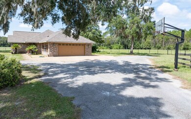 579 SW Zierke Dr, Lake City, FL 32024 - photo 4