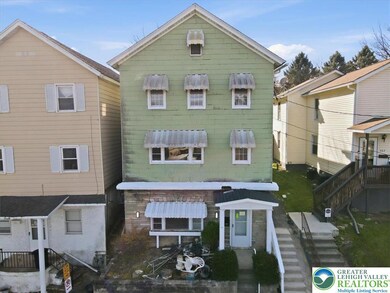 705 Hampton St, Scranton, PA 18504 - photo 2