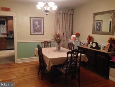 3515 Shelmire Ave, Philadelphia, PA 19136 - photo 4