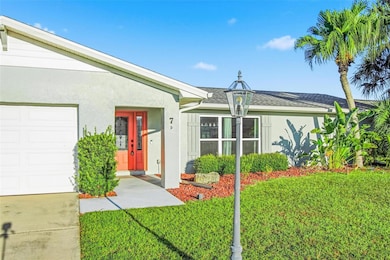7 Clarendon Ct S, Palm Coast, FL 32137 - photo 2