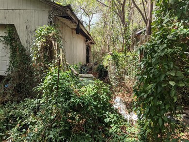 1126 Evanston St, Houston, TX 77015 - photo 4