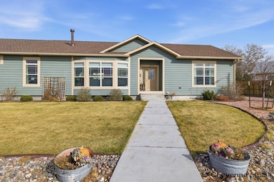 204 Abilene Loop, Burns, WY 82053 - photo 2