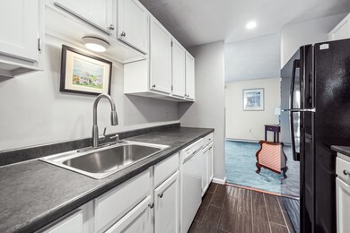 176 Patrick Rd unit 176, Tewksbury, MA 01876 - photo 6