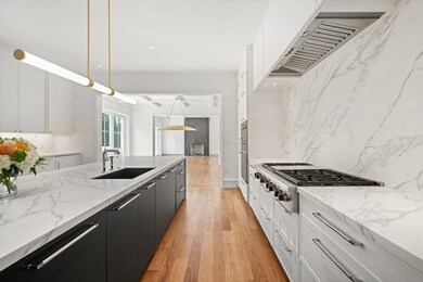 78 Arnold Rd, Wellesley Hills, MA 02481 - photo 7