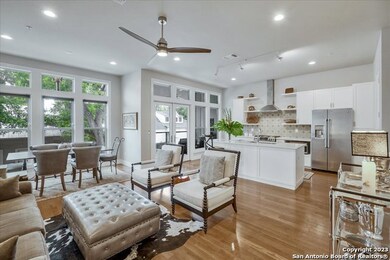 139 Cedar St unit 102, San Antonio, TX 78210 - photo 2