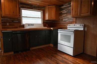 24 Columbia Pkwy, Ilion, NY 13357 - photo 5