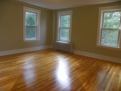 322 Ashburnham St, Fitchburg, MA 01420 - photo 5