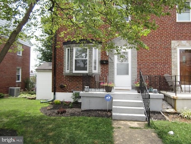 1761 White Oak Ave, Parkville, MD 21234 - photo 2