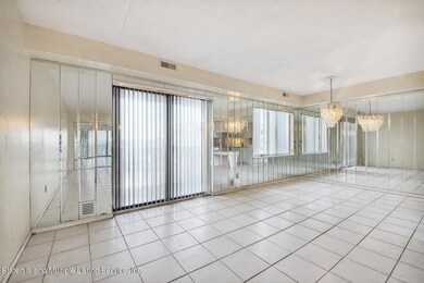 Elmwood Park Condominium II unit 4B, Staten Island, NY 10314 - photo 7