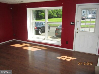 22366 Stablehouse Dr, Sterling, VA 20164 - photo 5