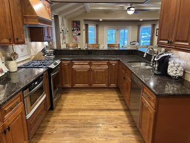 4020 Clovercroft Rd, Franklin, TN 37067 - photo 5