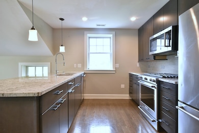 296 N Maple Ave unit 3, Elmhurst, IL 60126 - photo 7