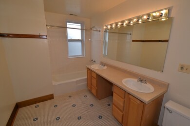 4844 N Bell Ave unit 3, Chicago, IL 60625 - photo 4