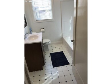 1260 W 4th Ave, Eugene, OR 97402 - photo 5