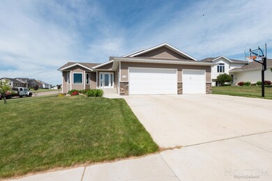 4818 Autumblaze Way-2
