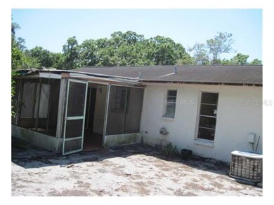 3665 Sugarcreek Dr, Tampa, FL 33619 - photo 2