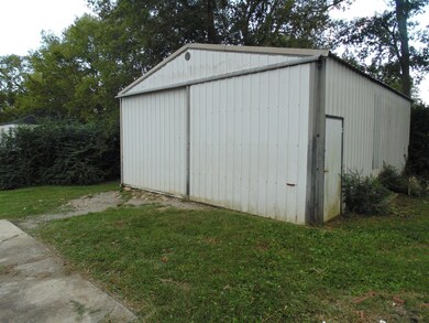 426 Fairground Heights, Shelbyville, TN 37160 - photo 5